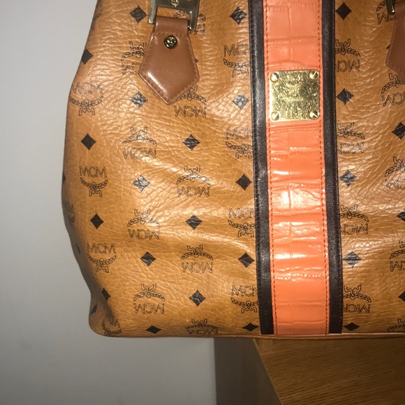 AUTHENTIC COGNAC “MCM” LARGE TOTE BAG - Picture 8 of 16
